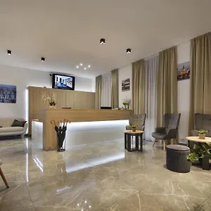 https://prague-season-hotel.praguehotelsweb.com