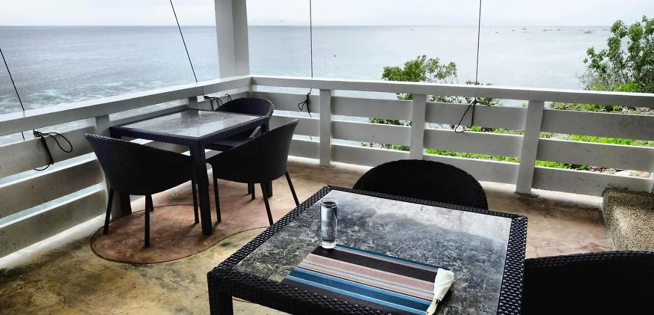 Cliffside Resort Panglao 3*,